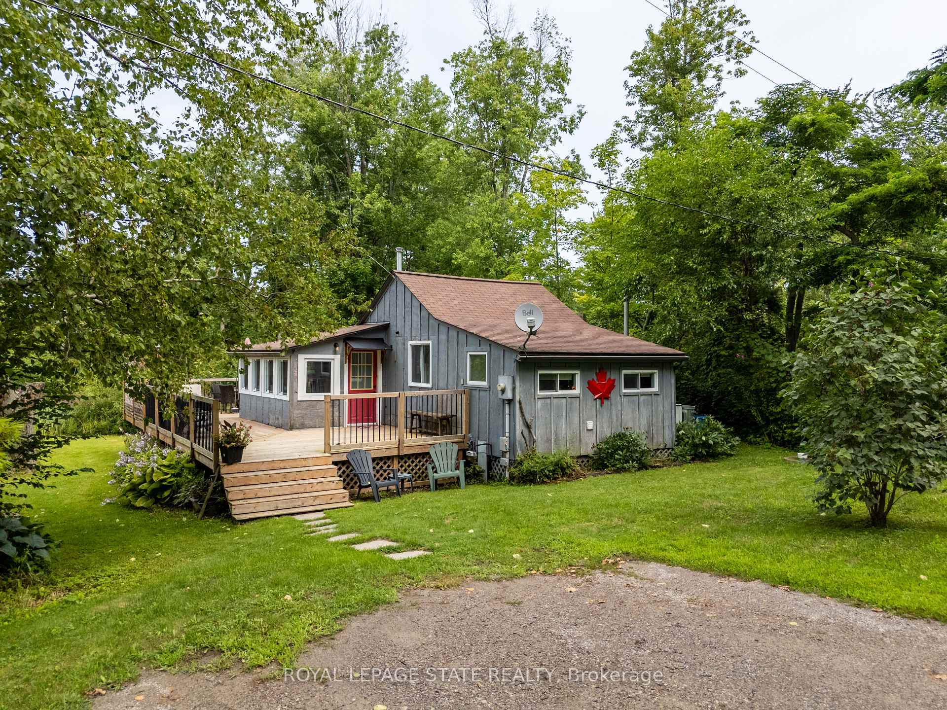 716 Sandy Bay Road, Haldimand, ON, exterior