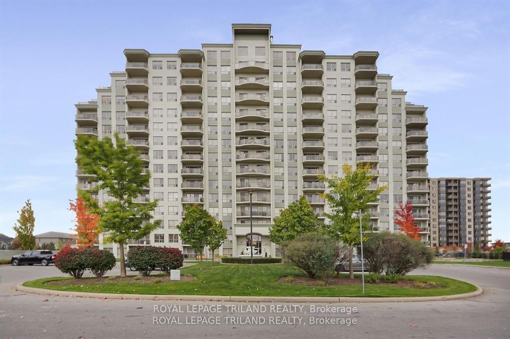 111 - 1030 Coronation Drive, London North, ON, exterior