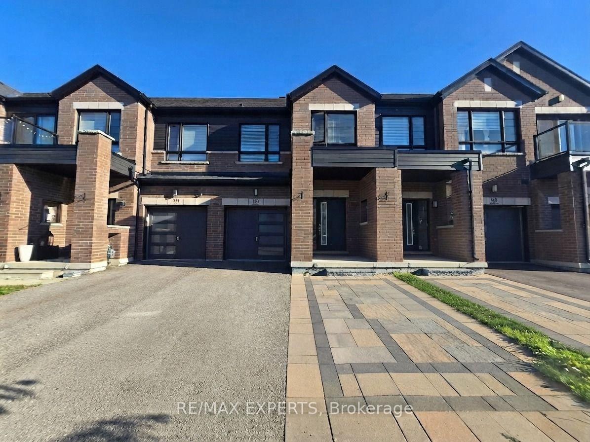 35 Landolfi Way, Bradford West Gwillimbury, ON, exterior