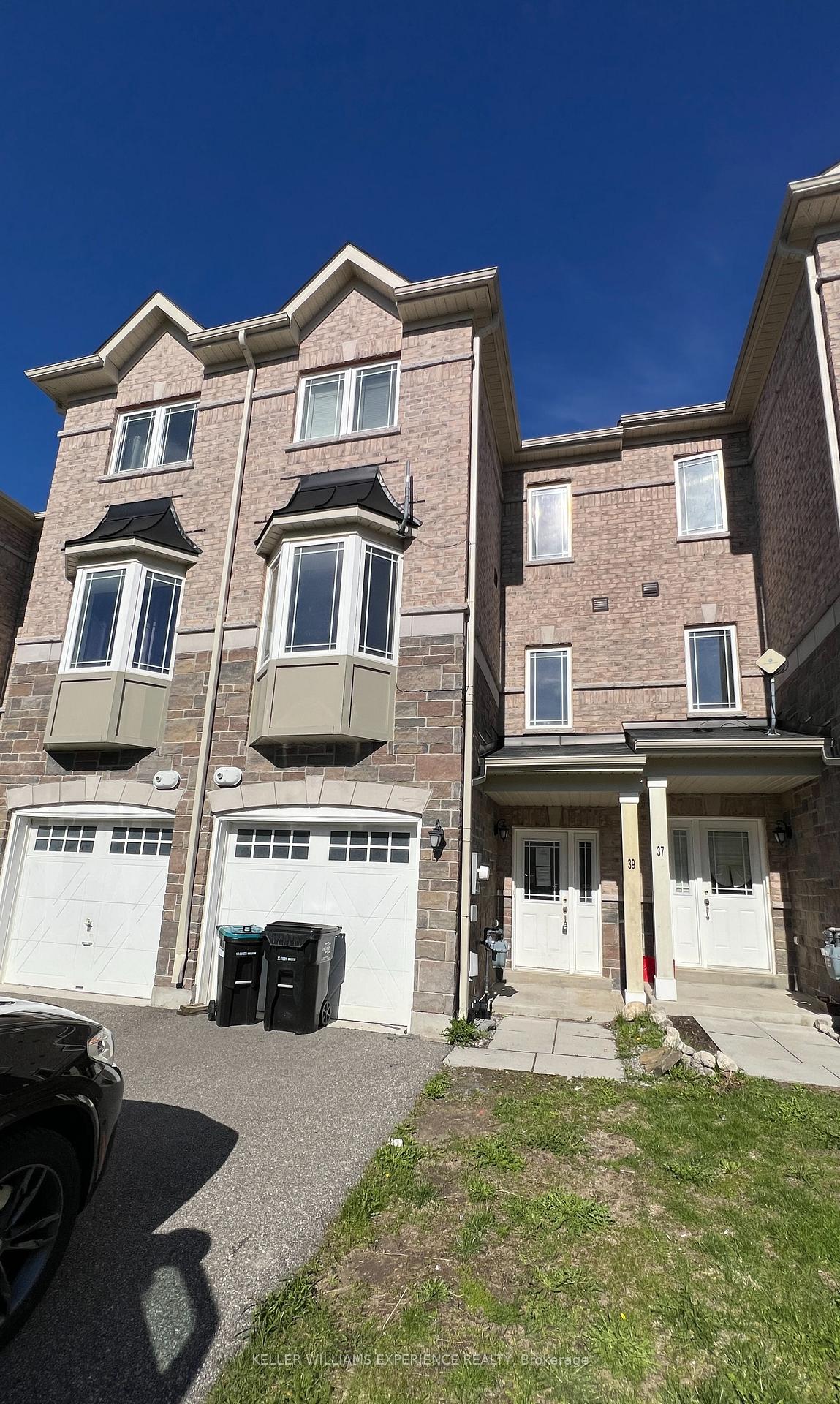 39 Milson Crescent, Essa, ON, exterior