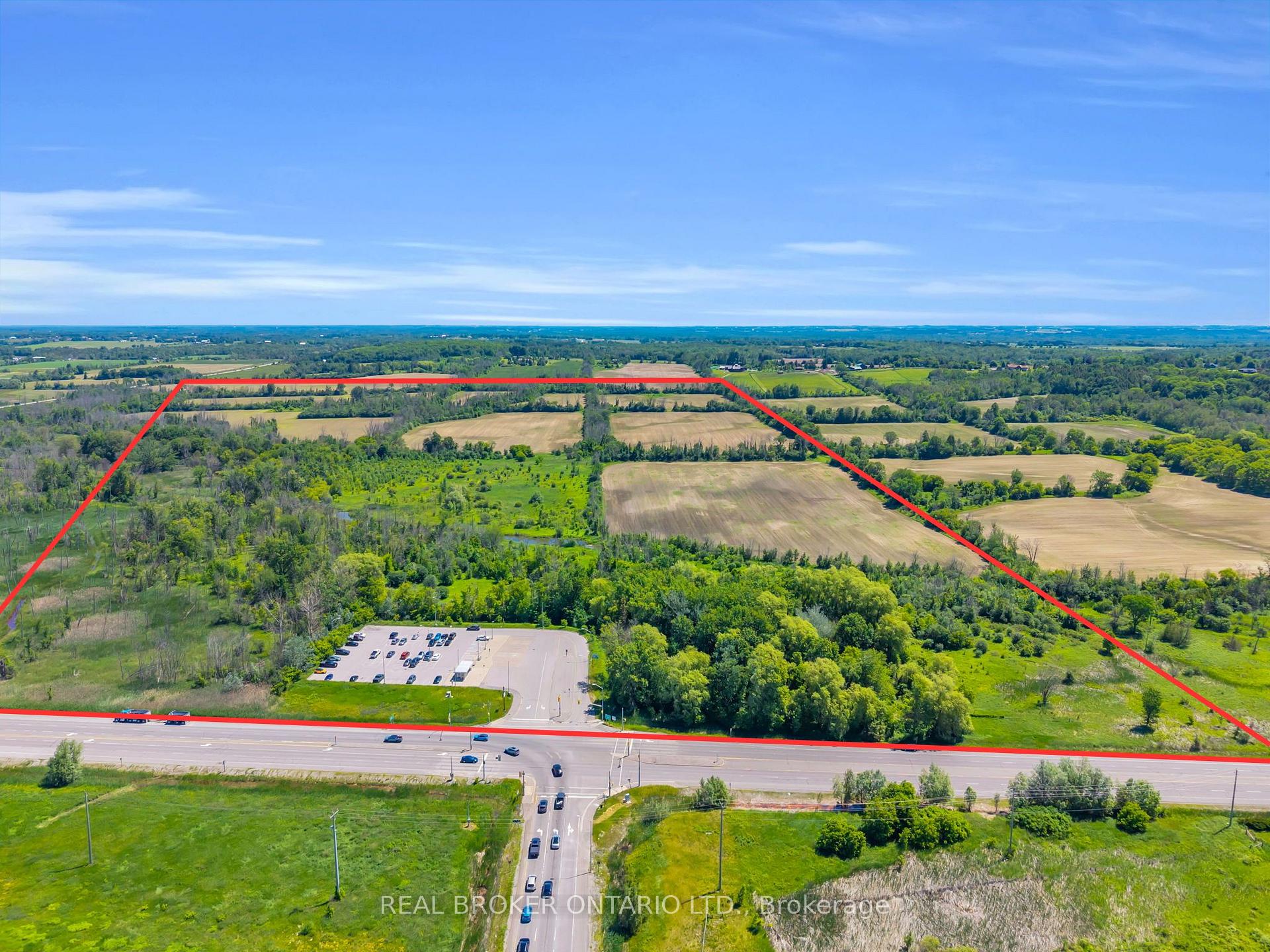 22413 Woodbine Avenue, East Gwillimbury, ON, exterior