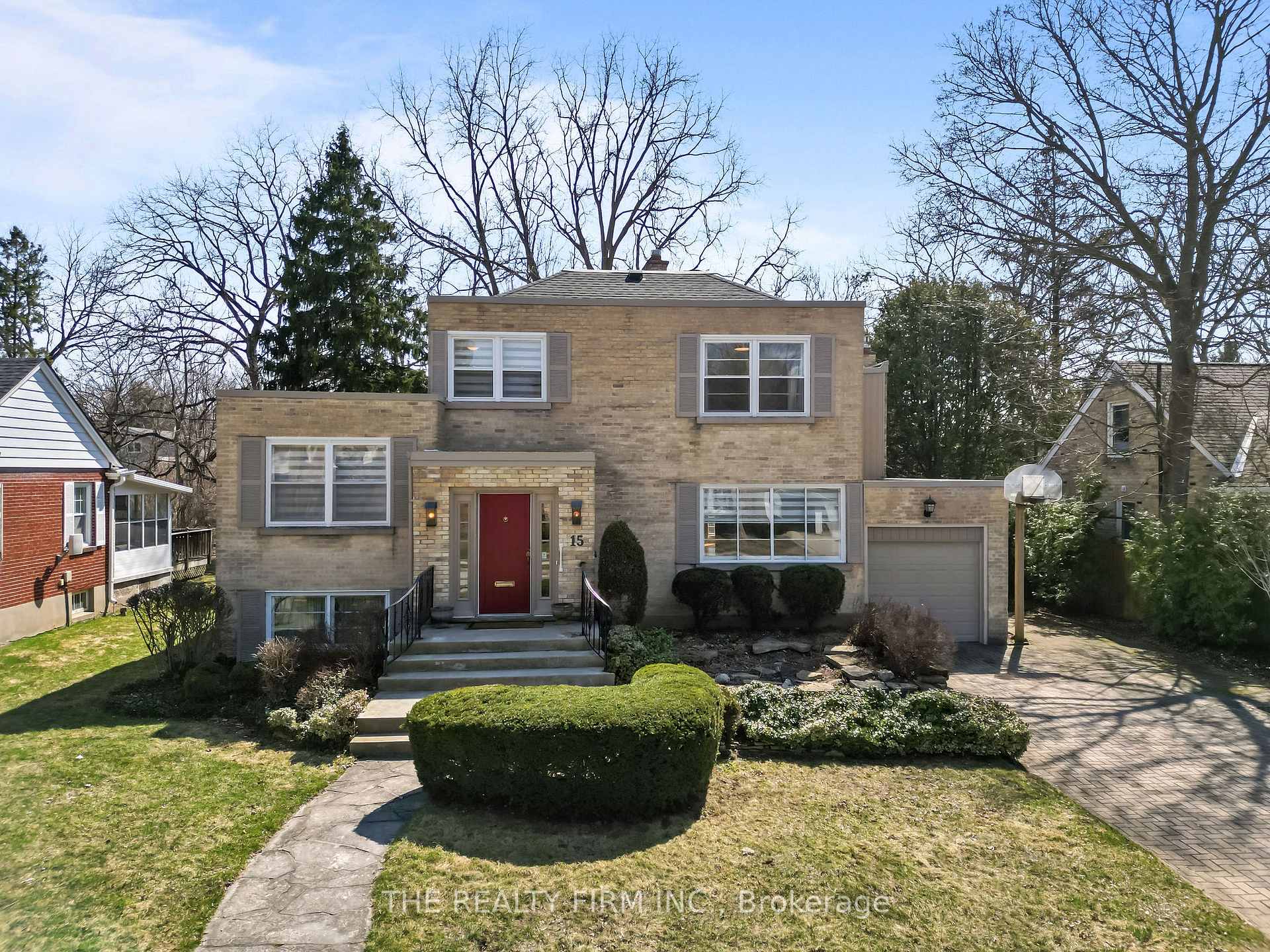 15 Mayfair Drive, London East, ON, exterior