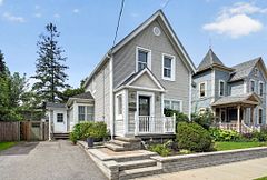 430 Sydney Street, Cornwall, ON, exterior