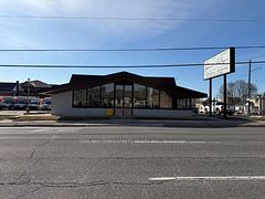 375 King Street, Oshawa, ON, exterior