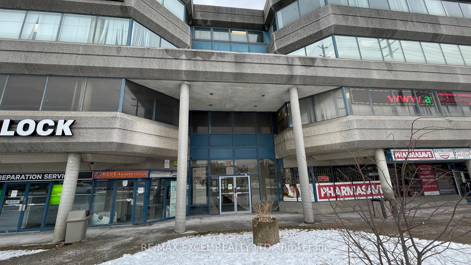 212 - 2425 Eglinton Avenue E, Toronto E04, ON, exterior