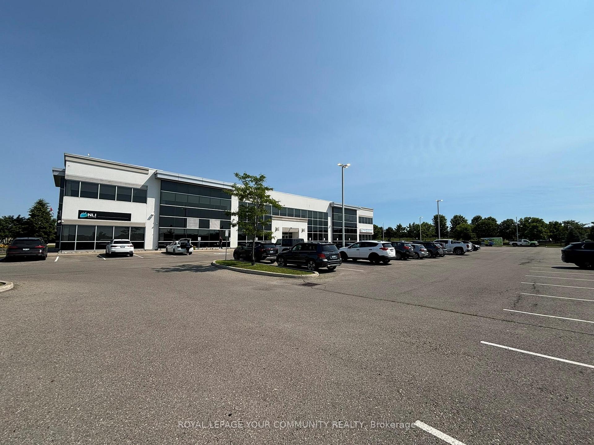 200 C - 175 Mostar Street, Whitchurch-Stouffville, ON, exterior