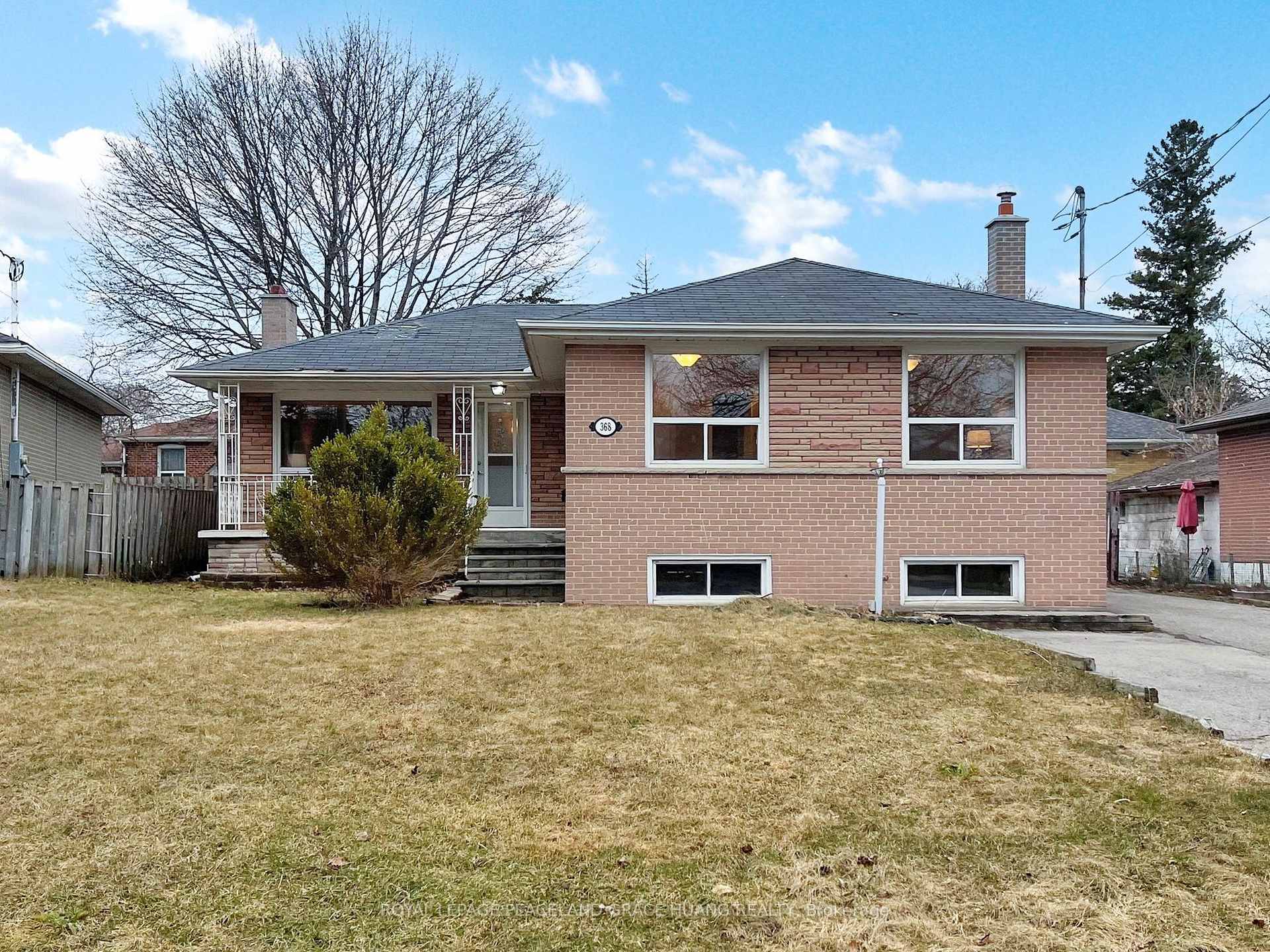 368 Balkan Road, Richmond Hill, ON, exterior