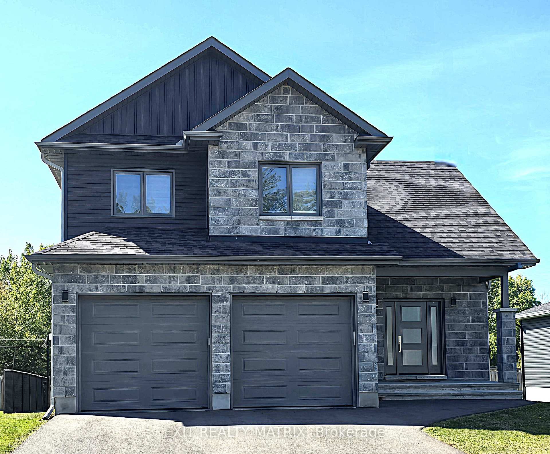 10 Glenco Road, South Stormont, ON, exterior