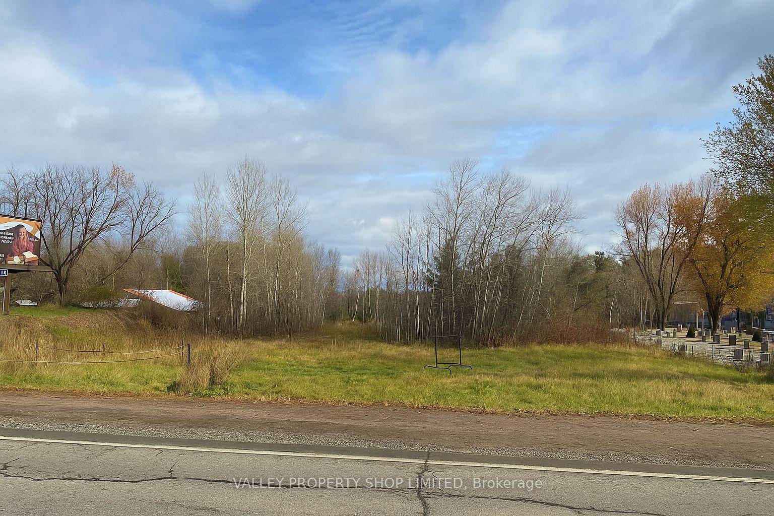 00 Pembroke Street E, Laurentian Valley, ON, exterior