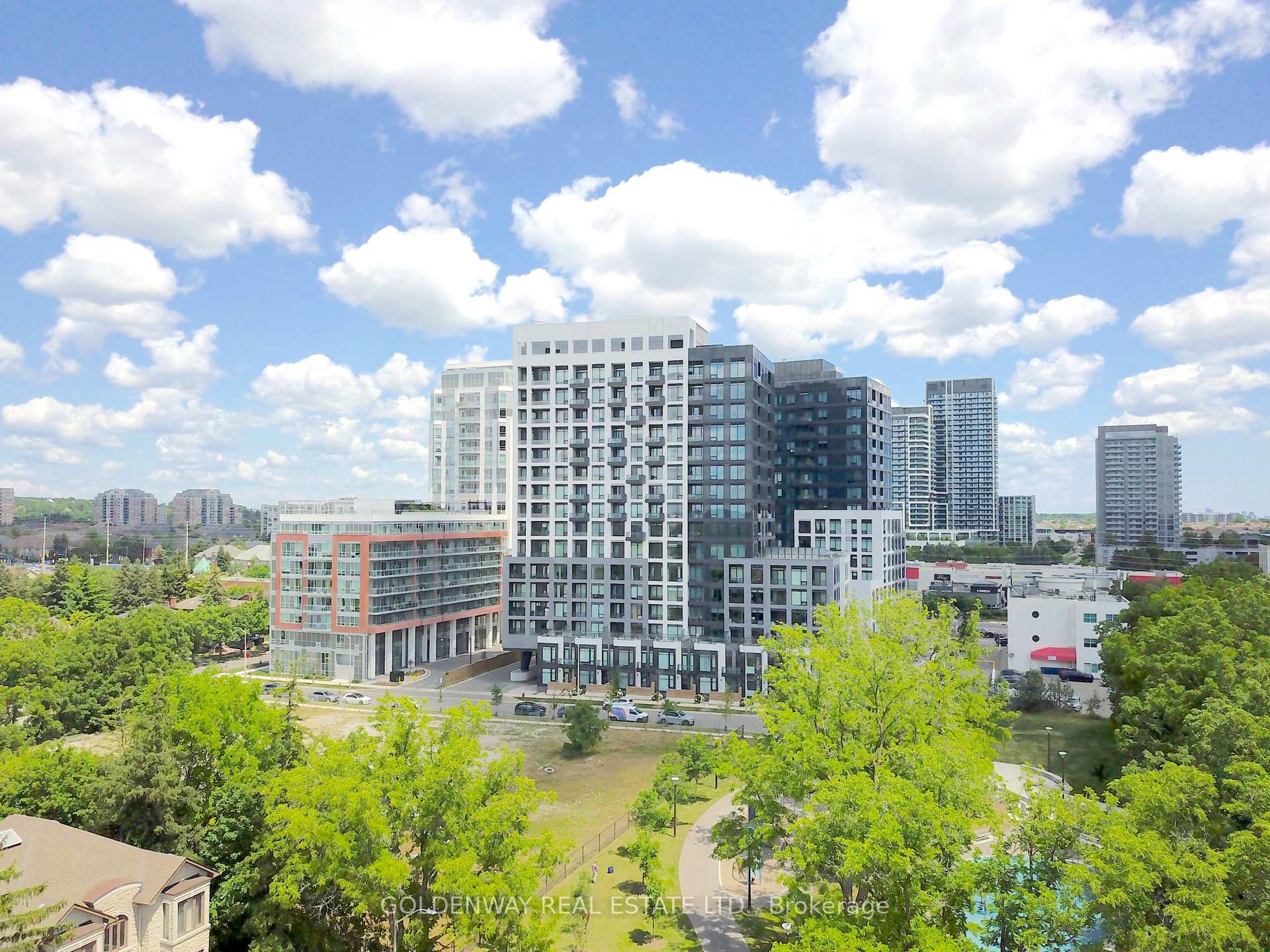 601W - 3 Rosewater Street, Richmond Hill, ON, exterior