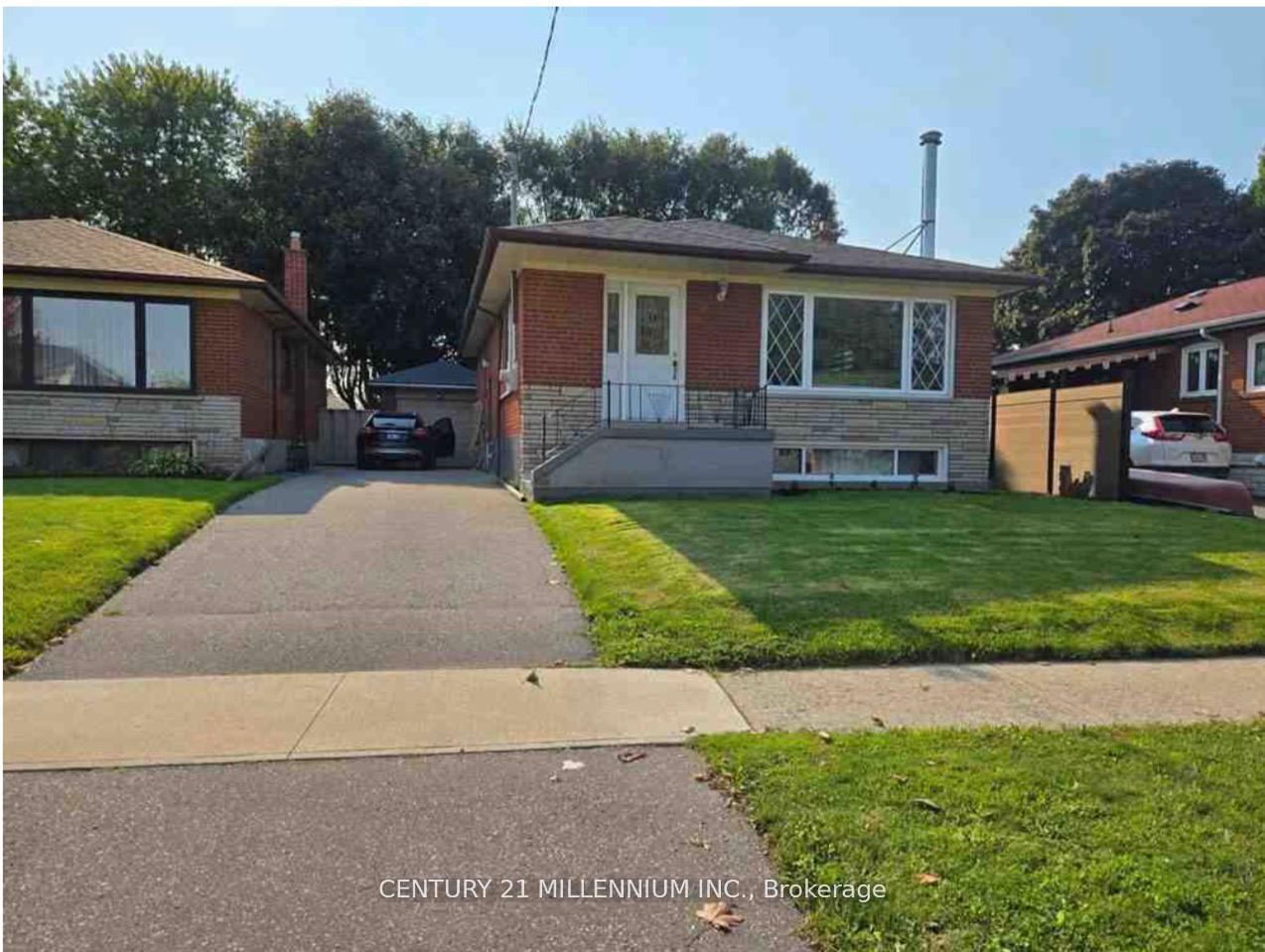 9 Tralee Avenue, Toronto E09, ON, exterior
