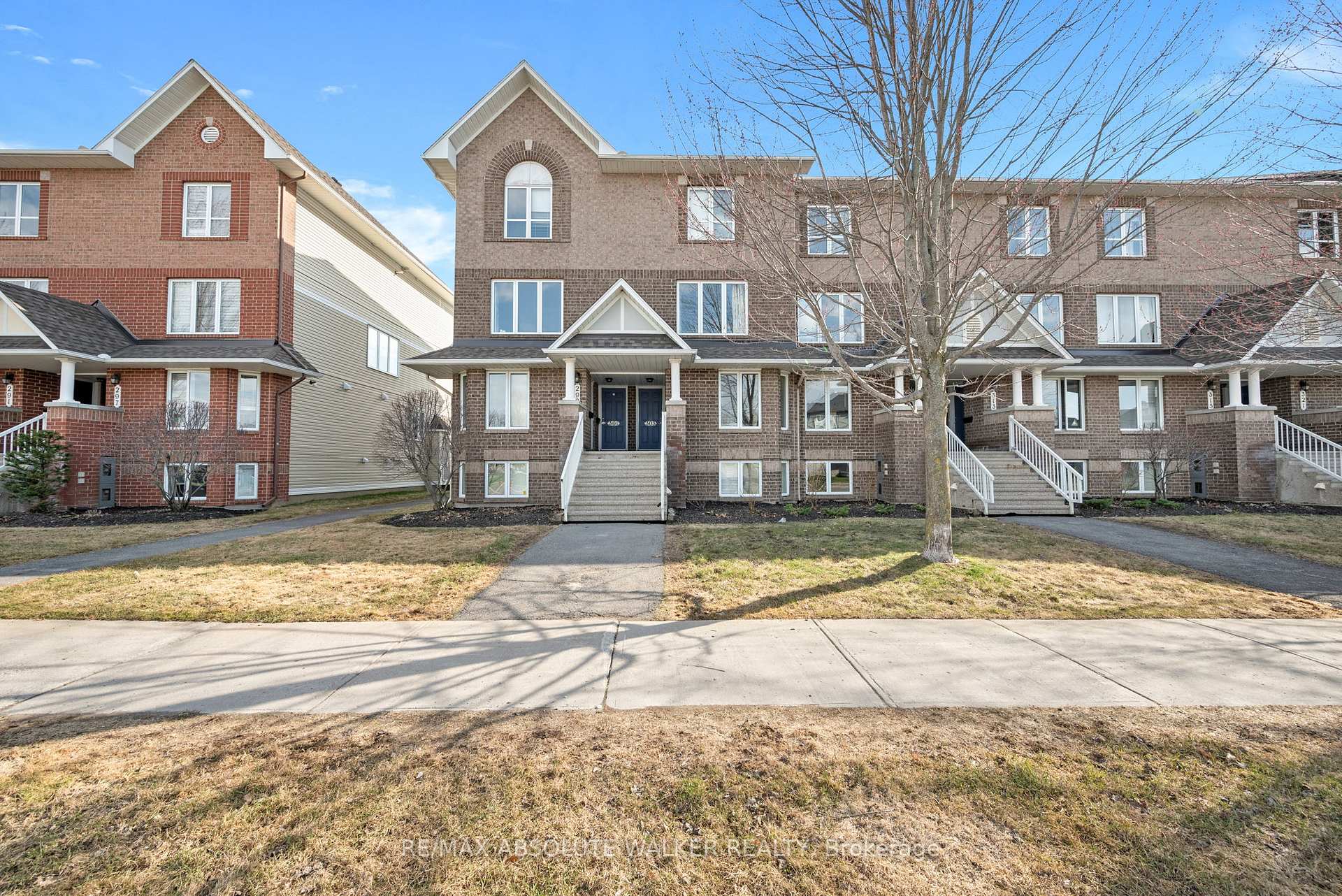 8 - 299 Aquaview Drive, Orleans - Cumberland and Area, ON, exterior