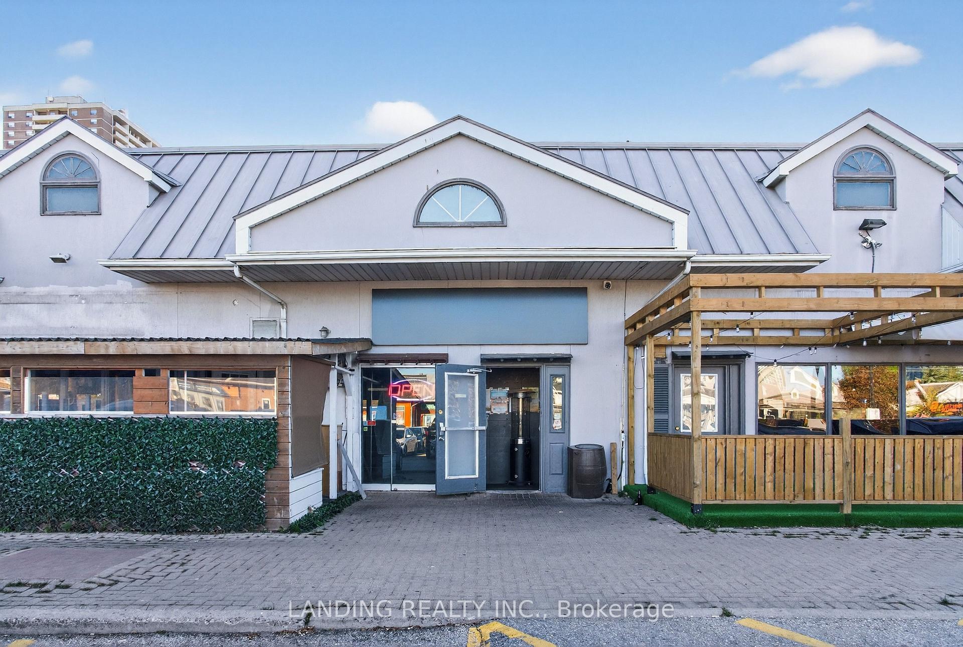 2A - 100 Steeles Avenue W, Vaughan, ON, exterior