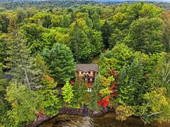 5932 Haliburton Lake Road, Dysart et al, ON, exterior