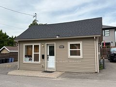 375 Almond Lane, St. Catharines, ON, exterior