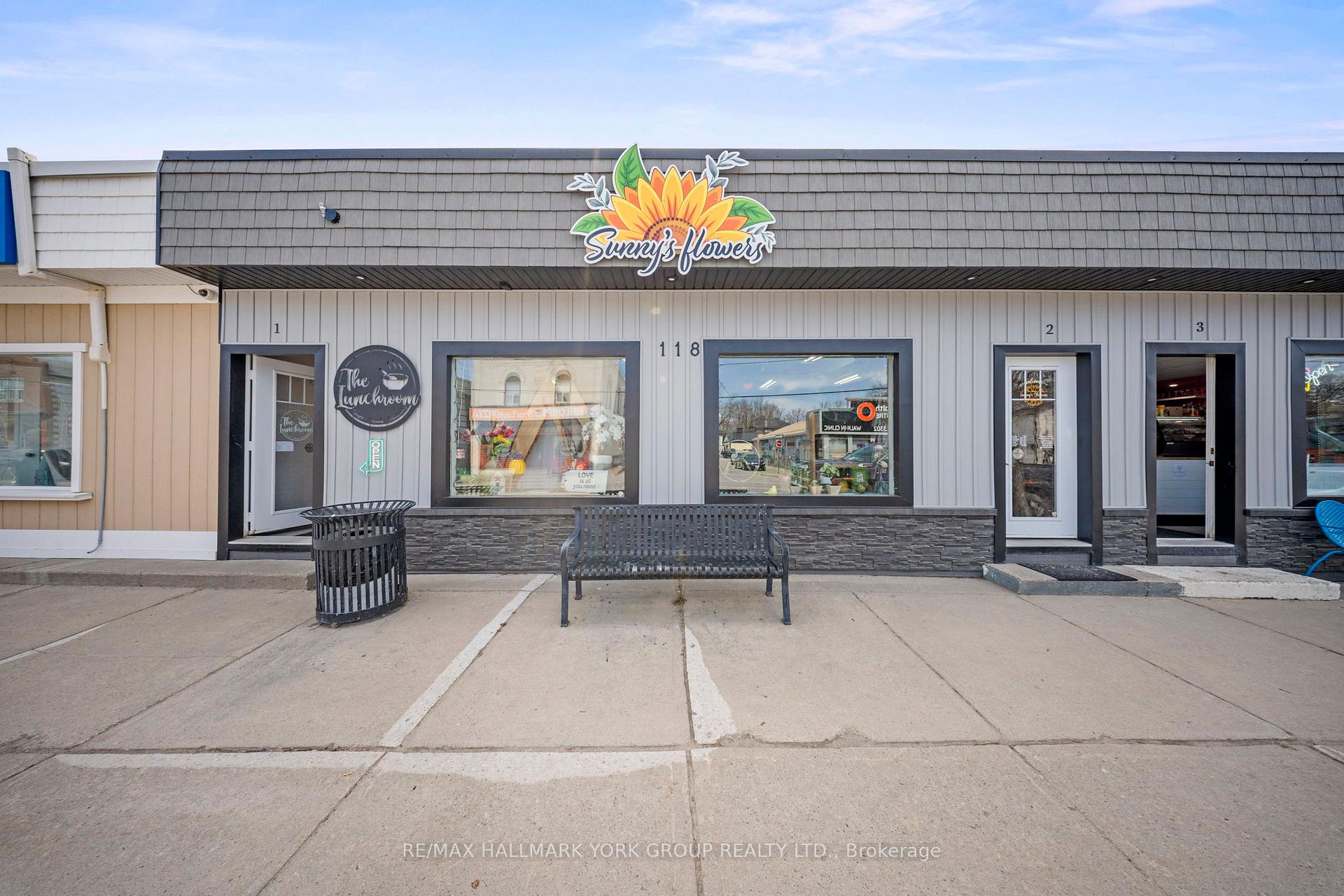 #3 - 118 High Street, Georgina, ON, exterior