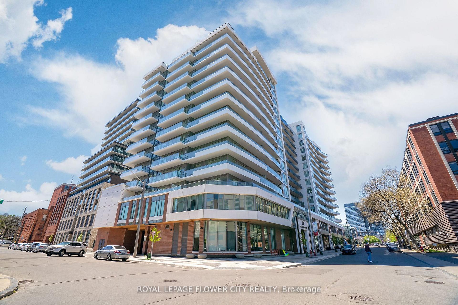 907 - 212 King William Street S, Hamilton, ON, exterior