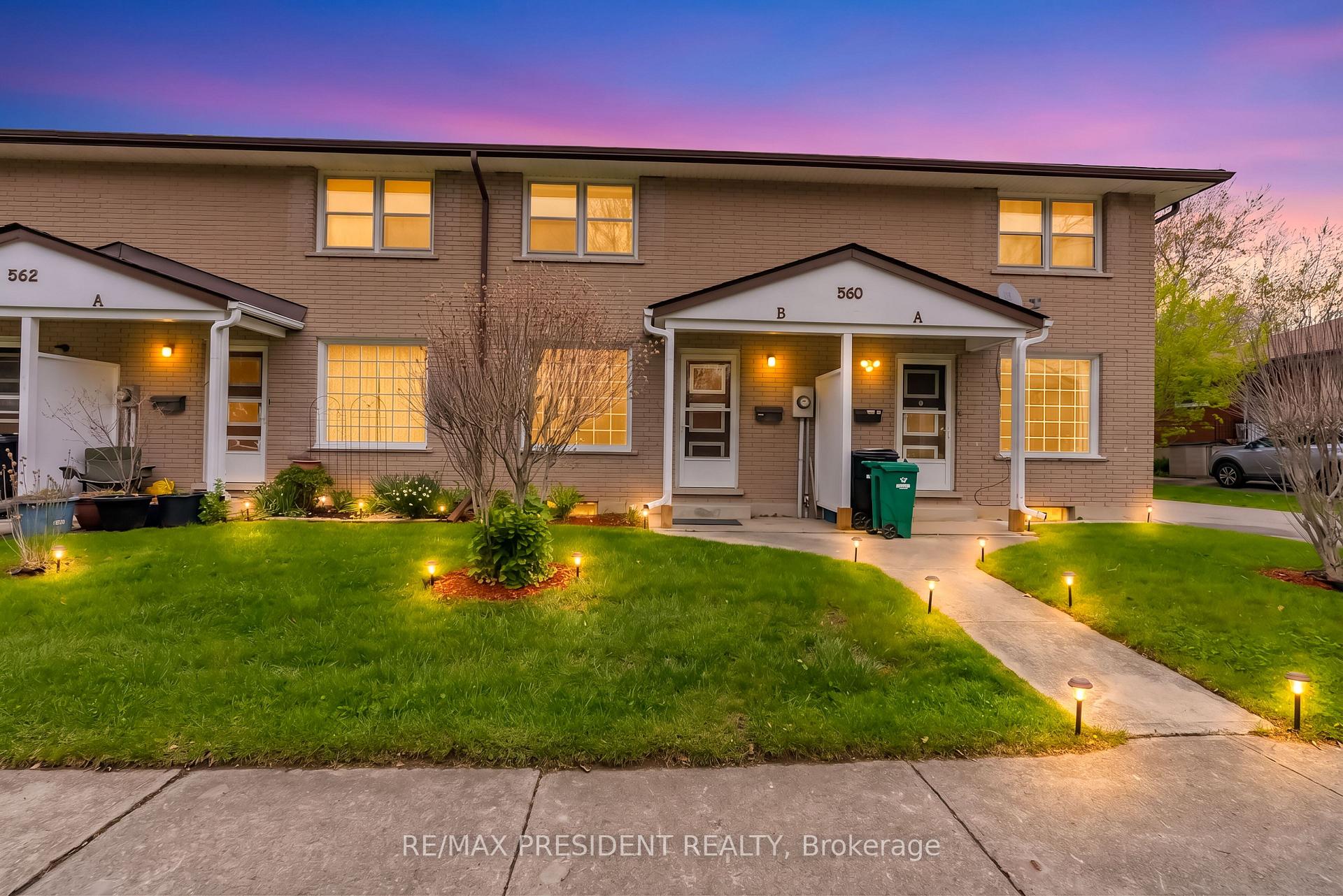 564 Brookhaven Crescent, Waterloo, ON, exterior