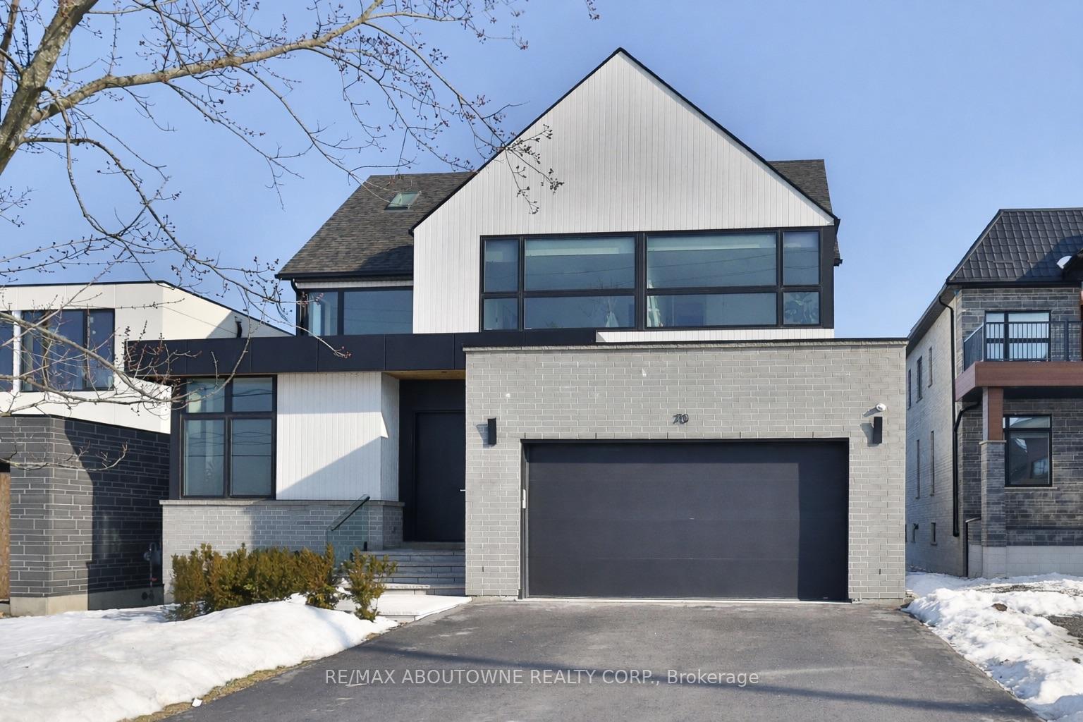 70 Upper Mount Albion Road, Hamilton, ON, exterior