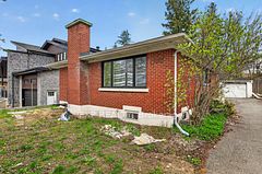 1255 Evans Boulevard N, Alta Vista and Area, ON, exterior