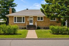 41 Capilano Drive, Cityview - Parkwoods Hills - Rideau Shore, ON, exterior