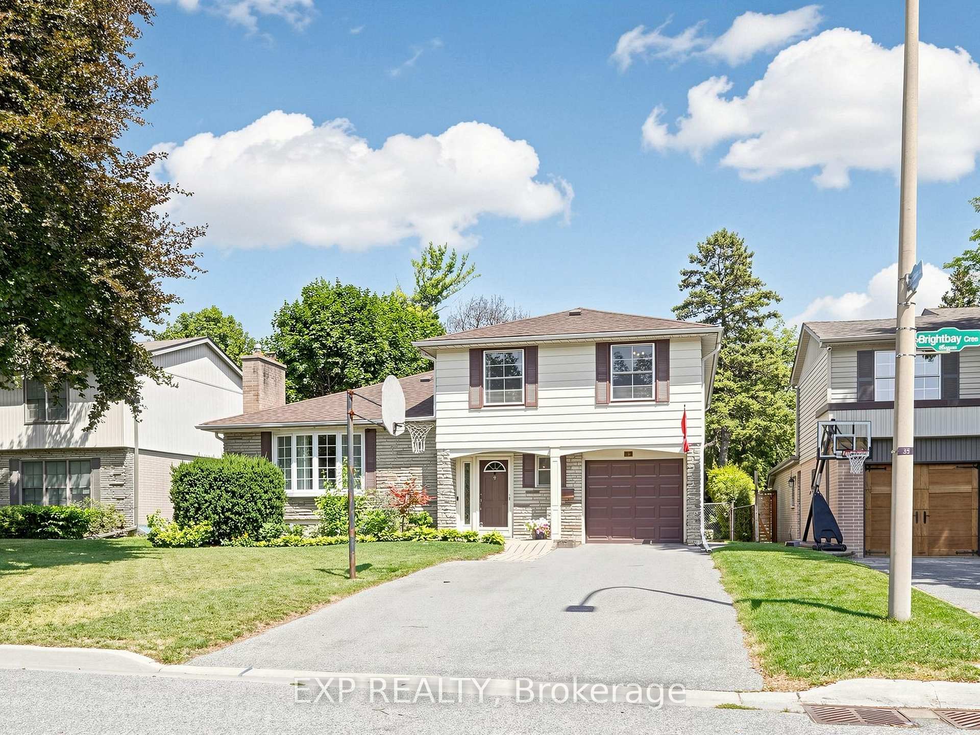 37 Brightbay Crescent, Markham, ON, exterior
