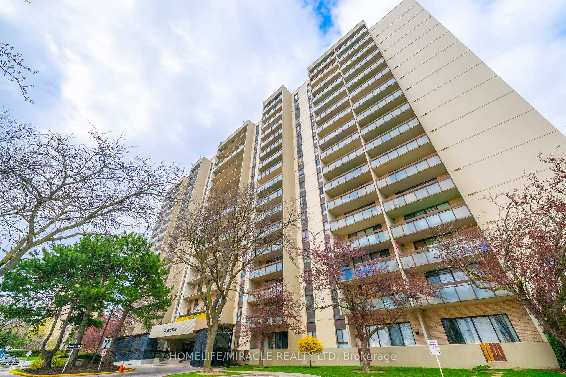 905 - 177 Linus Road, Toronto C15, ON, exterior