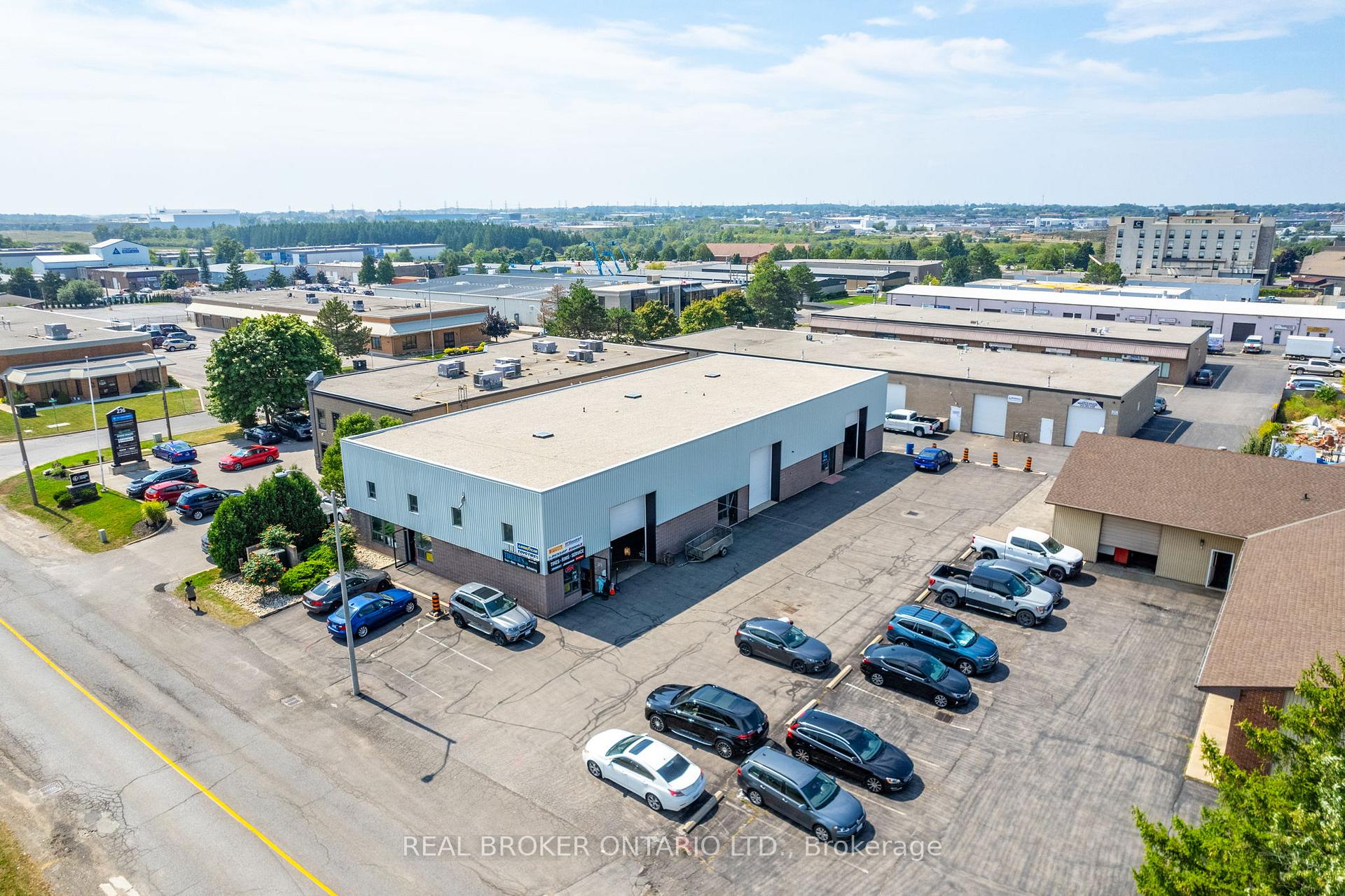 230 Pritchard Road, Hamilton, ON, exterior