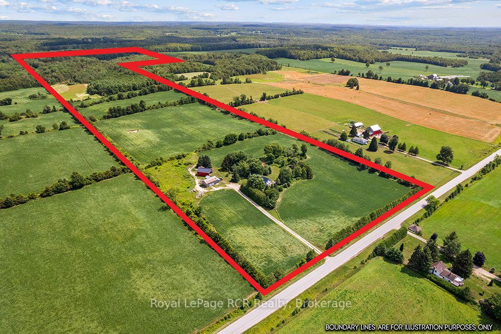 135347 8 Concession, Chatsworth, ON, exterior