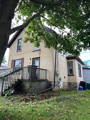 72 Breithaupt Street, Waterloo, ON, exterior