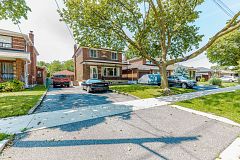 6 Dittmer Crescent, Toronto W10, ON, exterior