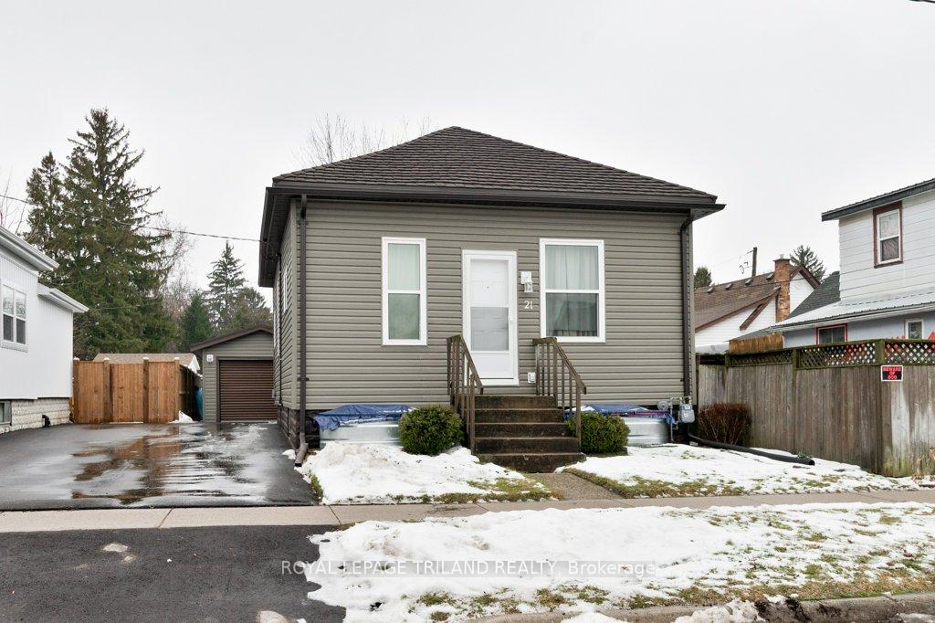 21 Mariam Street, St. Thomas, ON, exterior