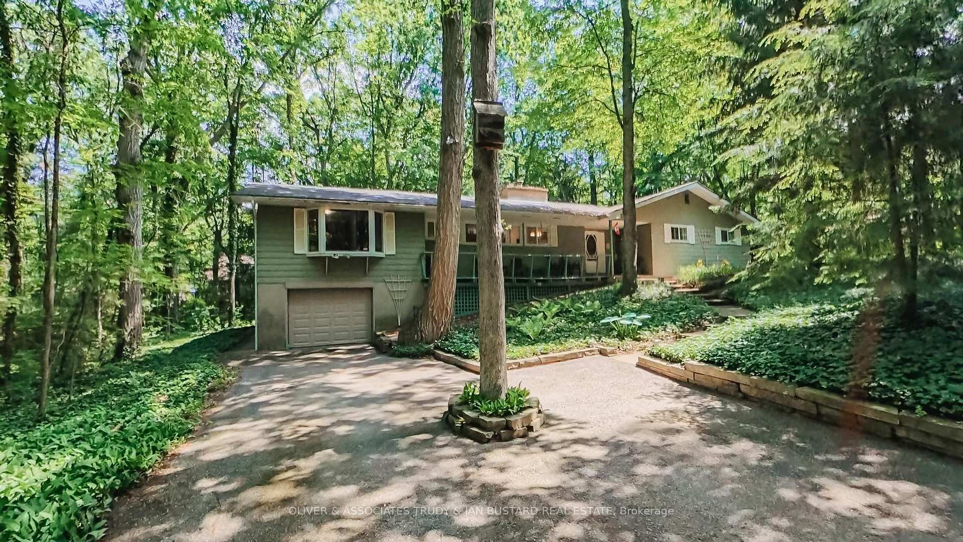 10294 Brewster Boulevard S, Lambton Shores, ON, exterior