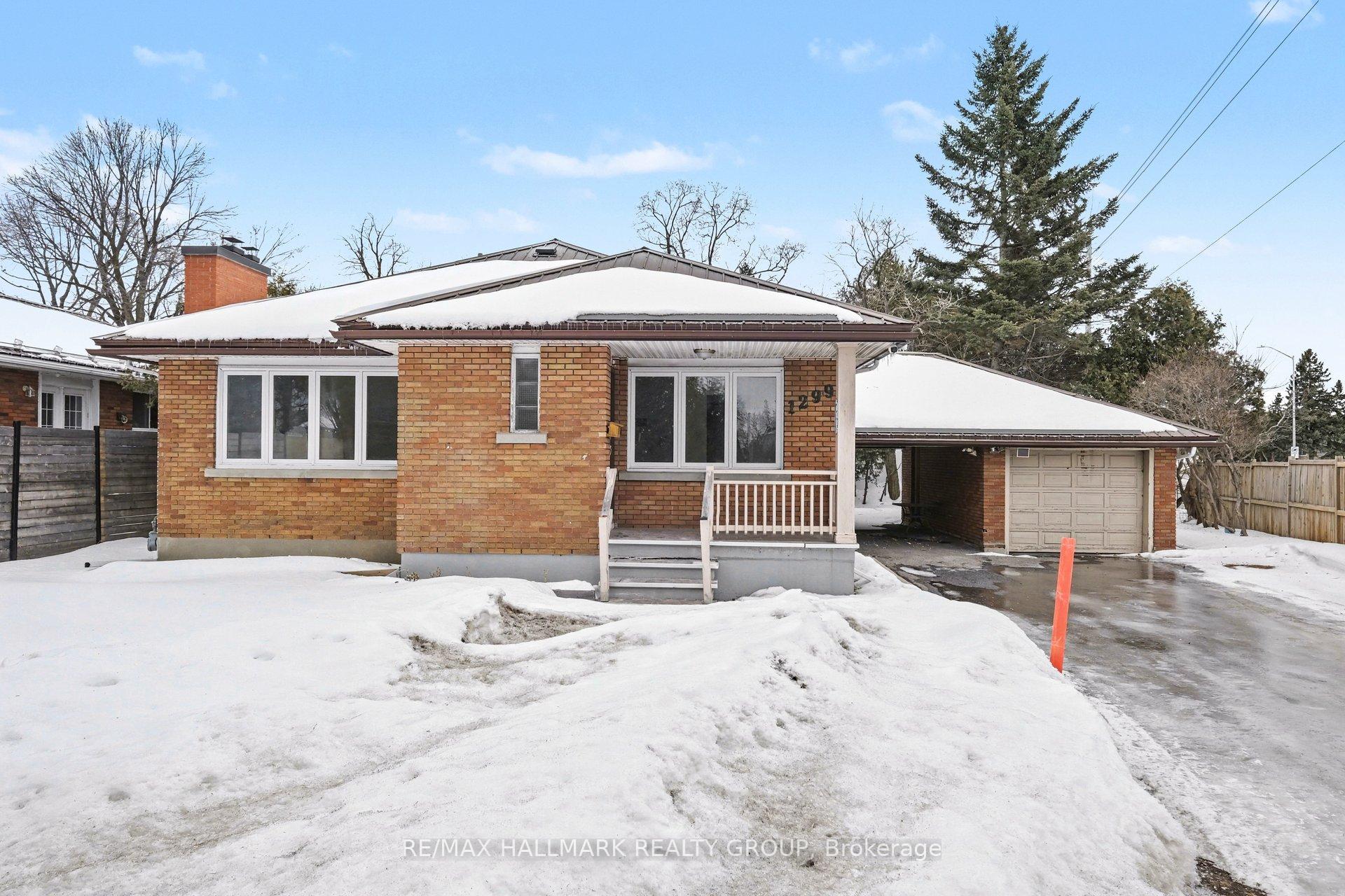 1299 Evans Boulevard, Alta Vista and Area, ON, exterior