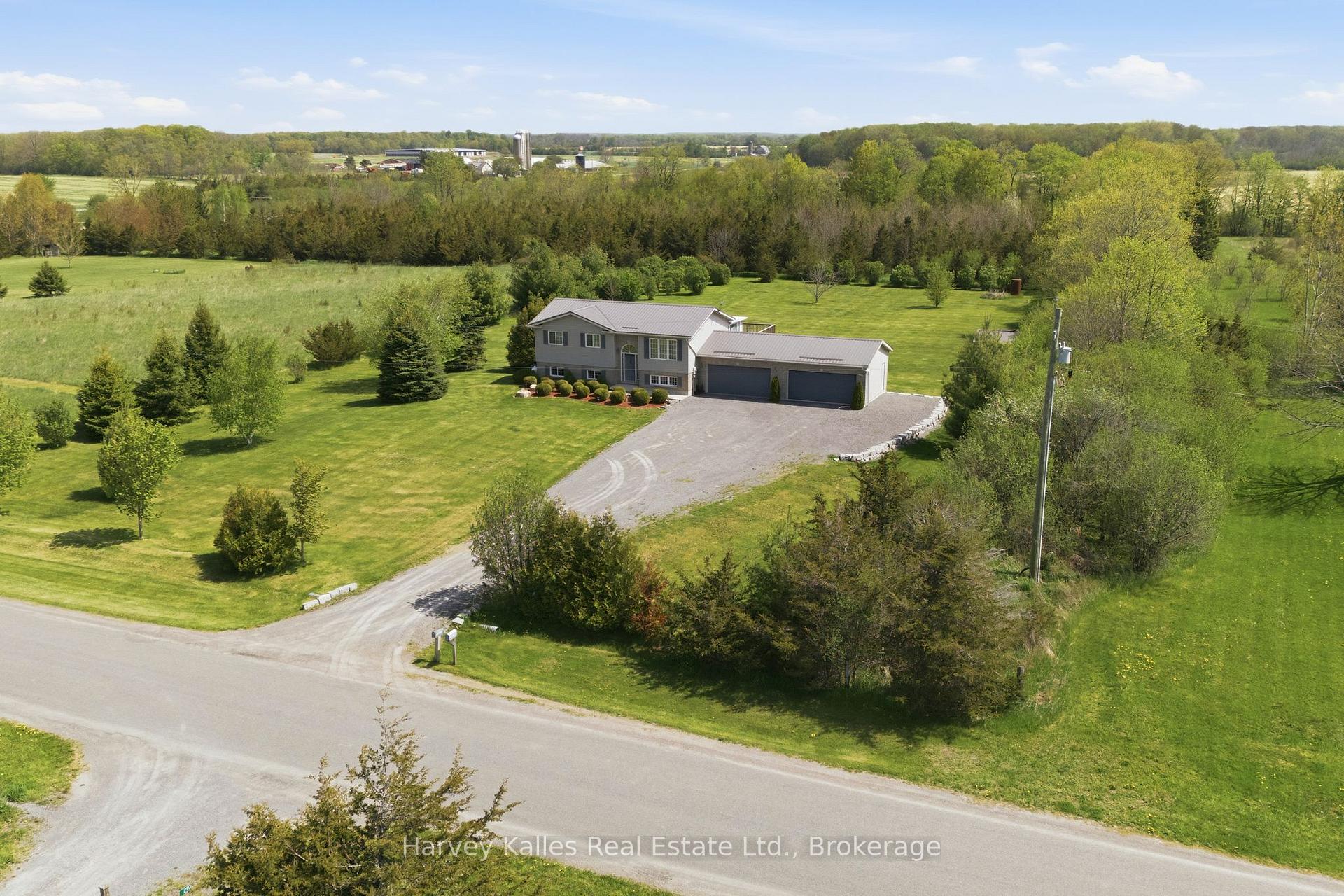 289 Kings Road, Prince Edward County, ON, exterior