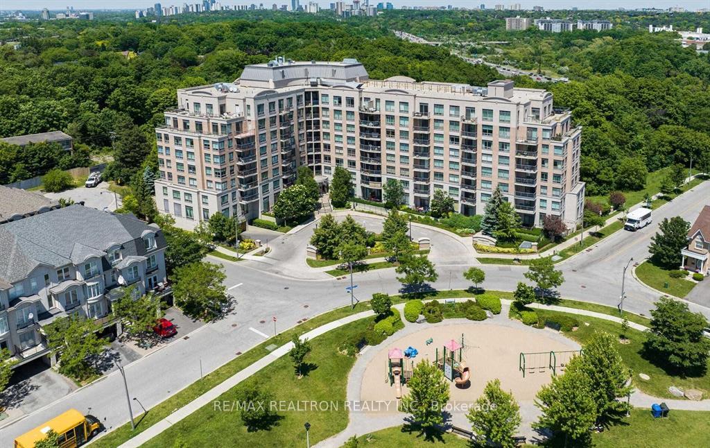 414 - 16 Dallimore Circle, Toronto C13, ON, exterior