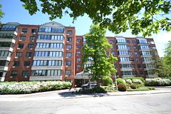 309 - 225 Alvin Road N, Manor Park - Cardinal Glen and Area, ON, exterior