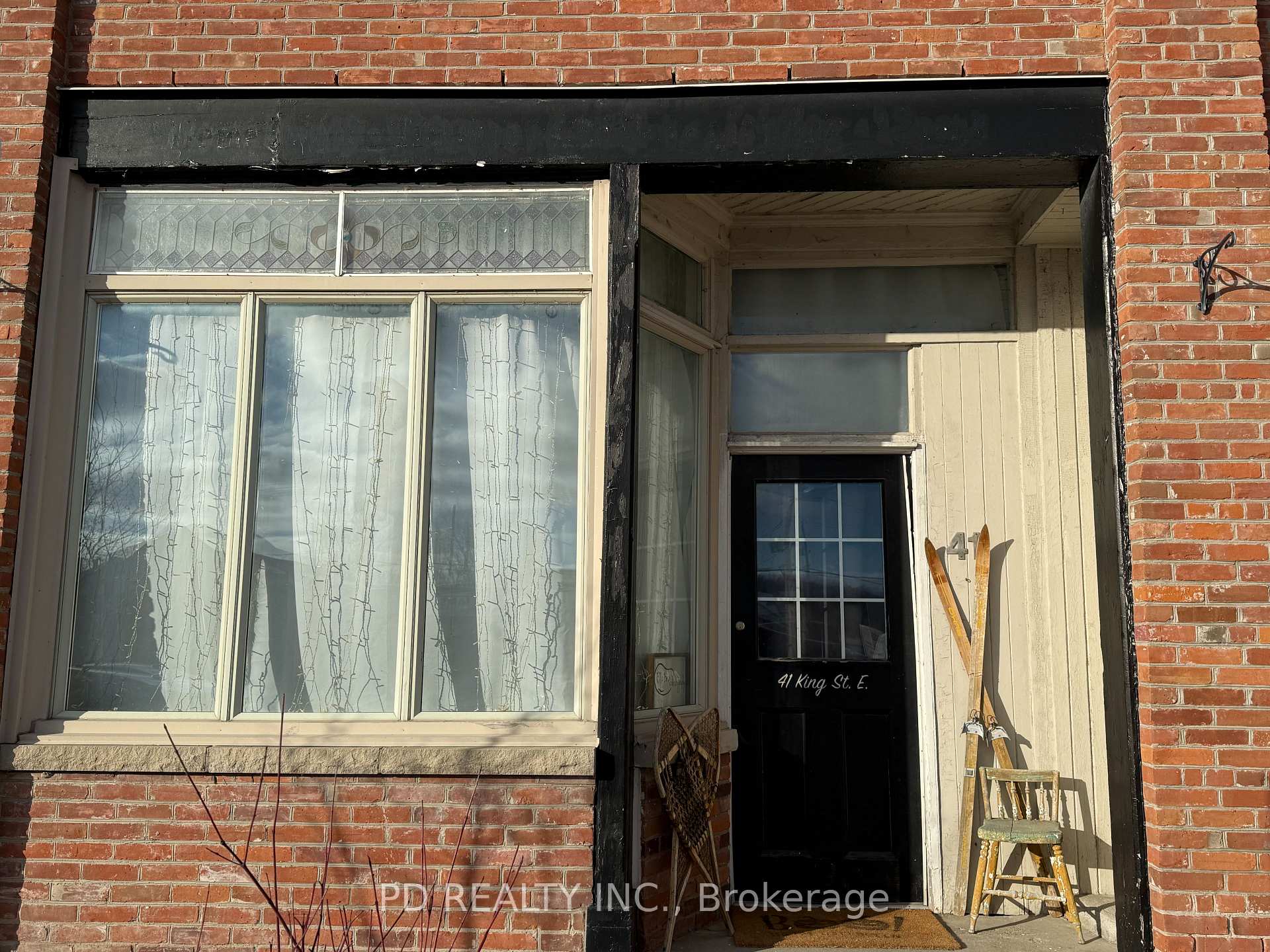 41 King Street E, Kawartha Lakes, ON, exterior