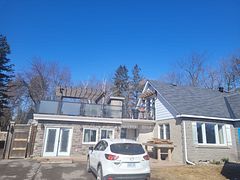 B - 2952 Prince Of Wales Drive, Country Place - Pineglen - Crestview and Area, ON, exterior