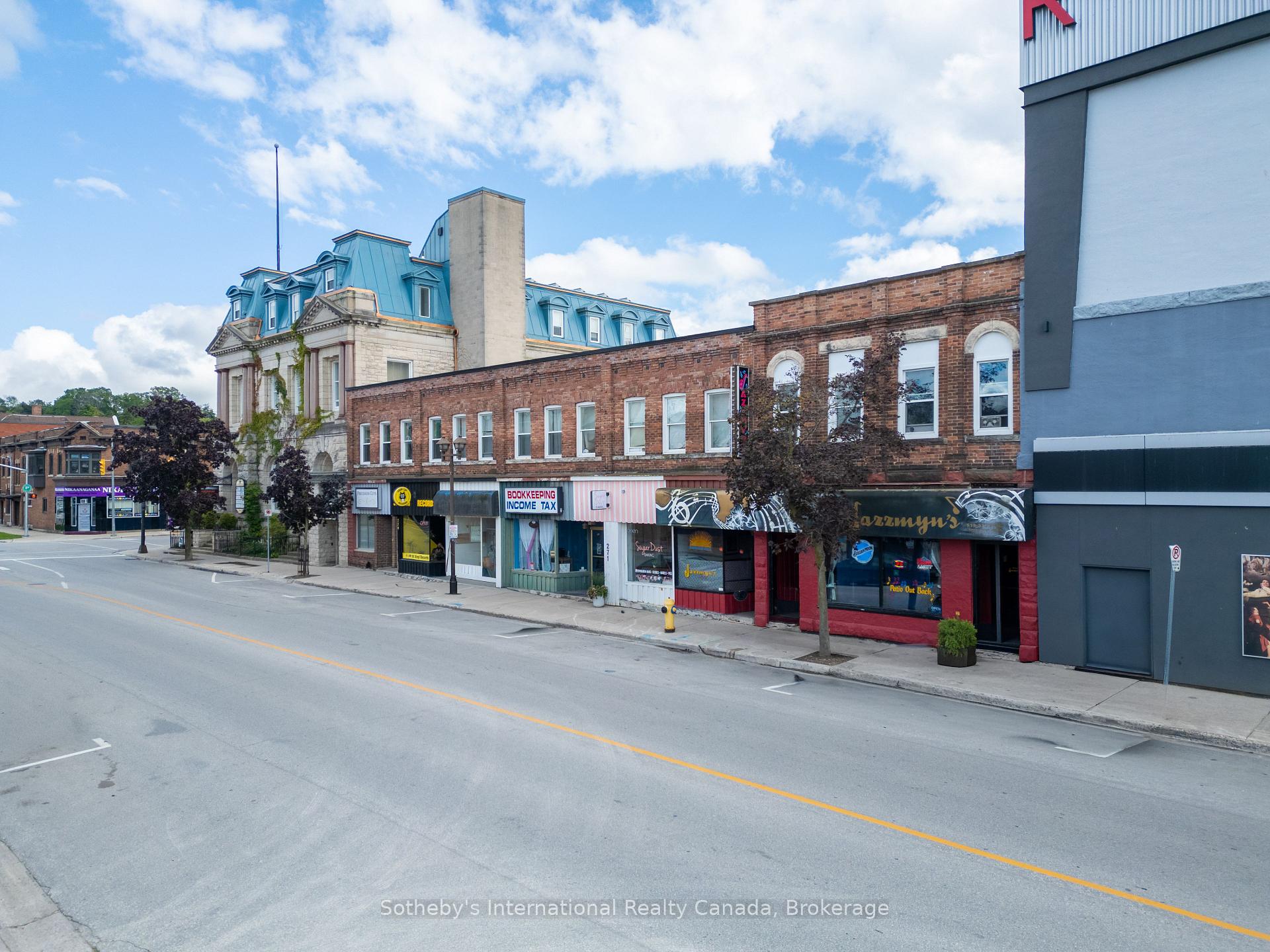 261 9th Street E, Owen Sound, ON, exterior