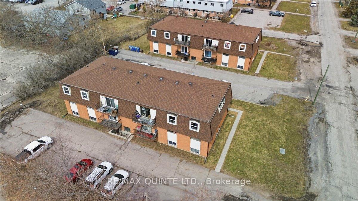 60 Elgin Street, Belleville, ON, exterior