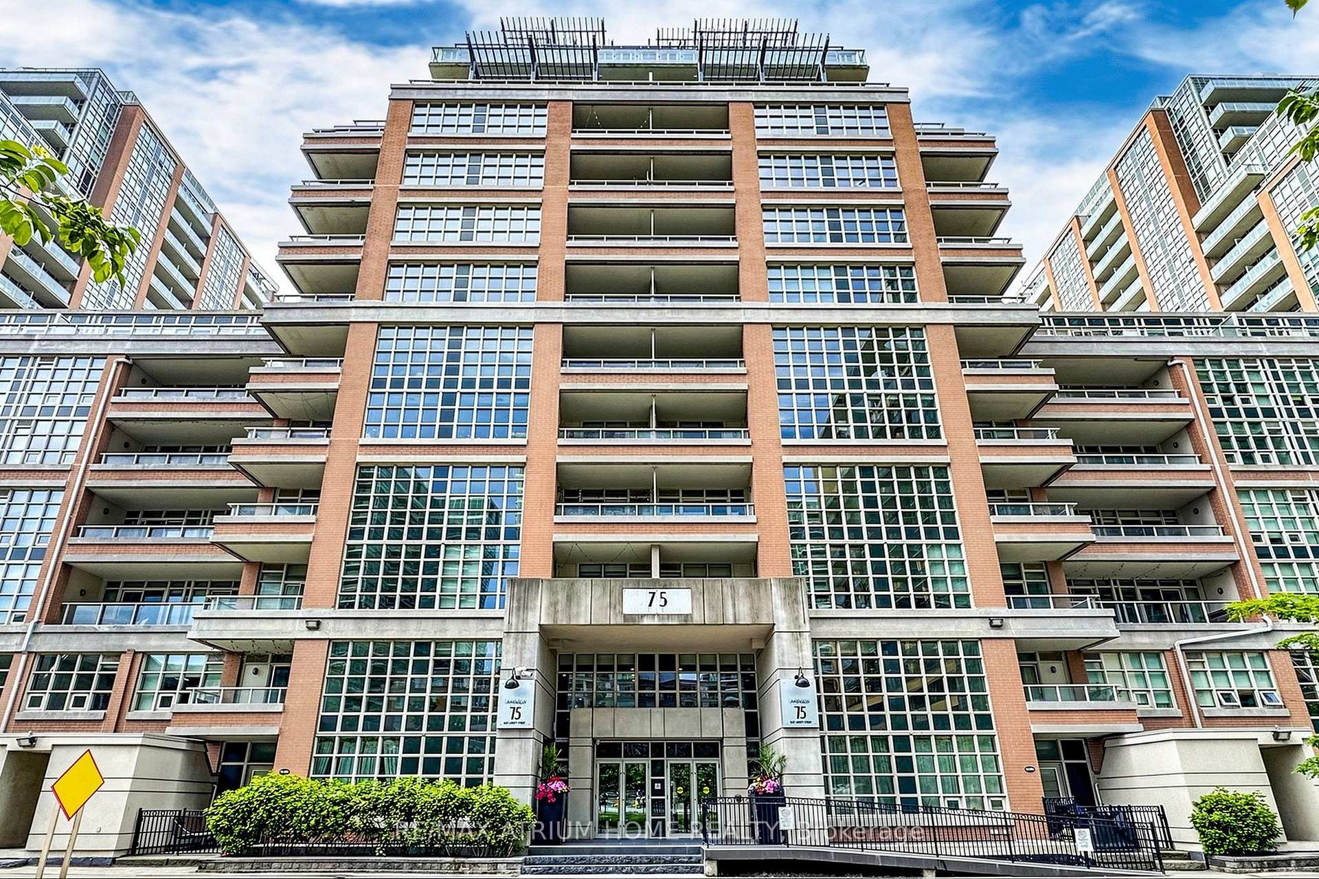 912 - 75 East Liberty Street, Toronto C01, ON, exterior