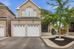36 Danpatrick Drive, Richmond Hill, ON, exterior