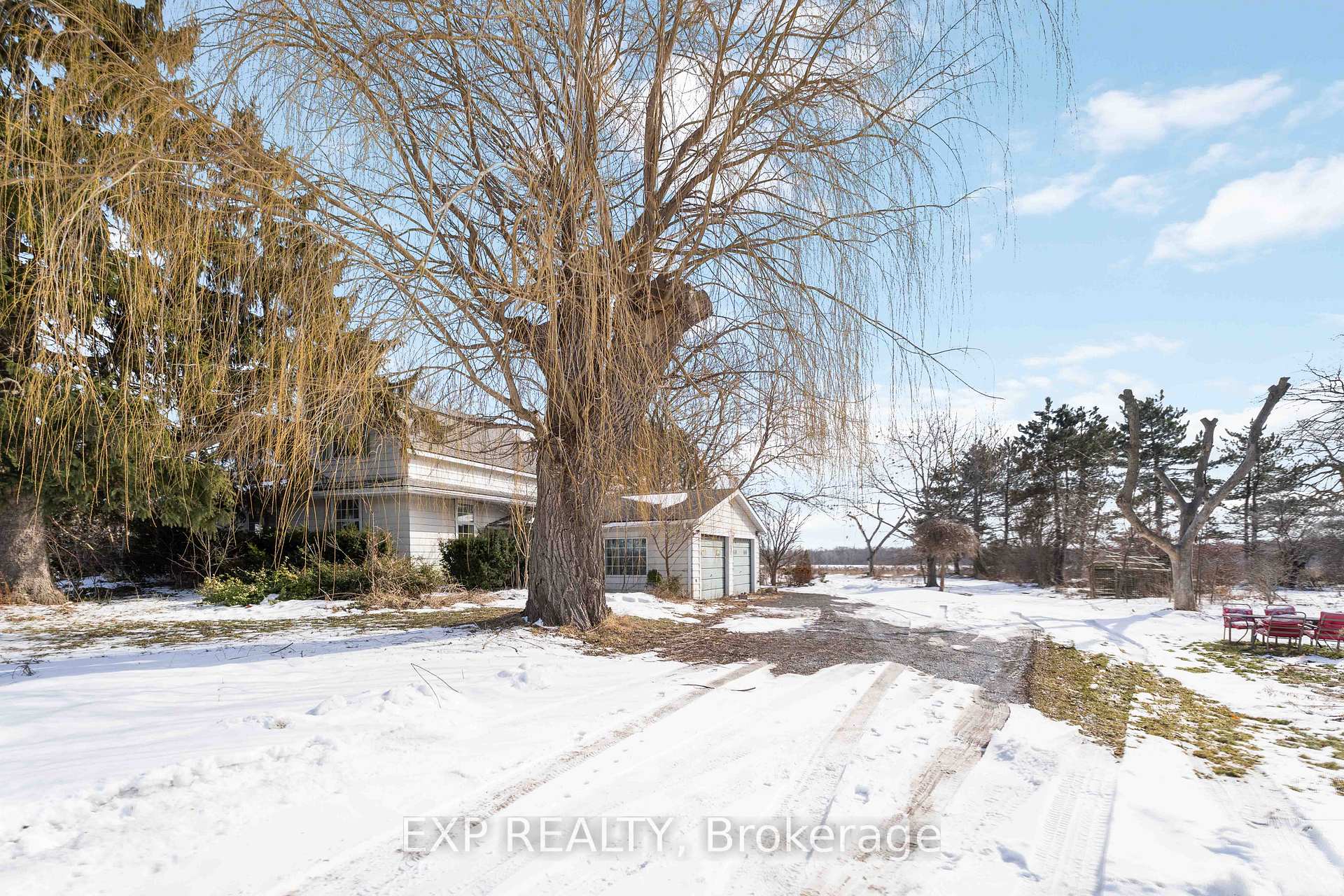 5378 Fly Road, Lincoln, ON, exterior