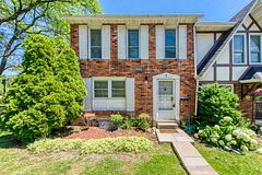 3 - 2226 Upper Middle Road, Burlington, ON, exterior