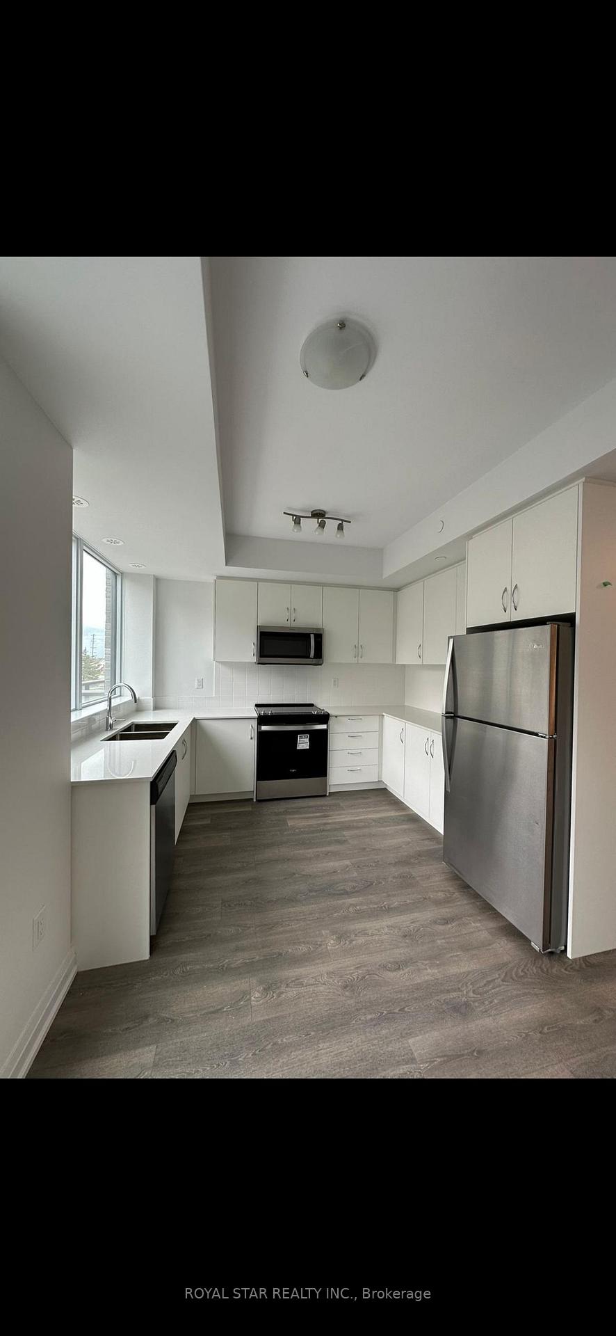 313 - 95 Attmar Drive, Brampton, ON, exterior