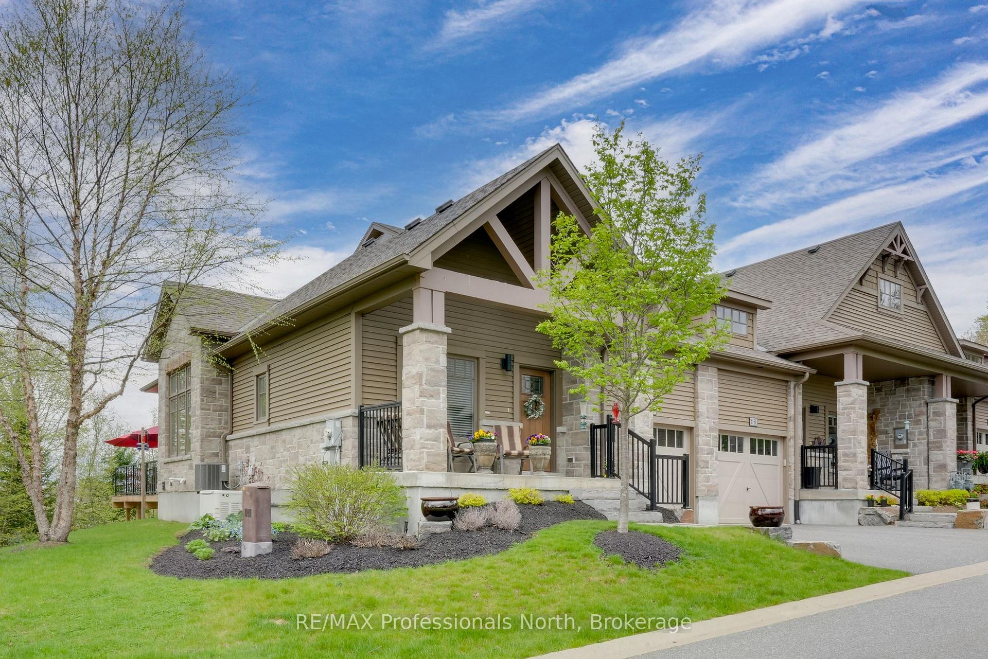 8 Serenity Place Crescent, Huntsville, ON, exterior