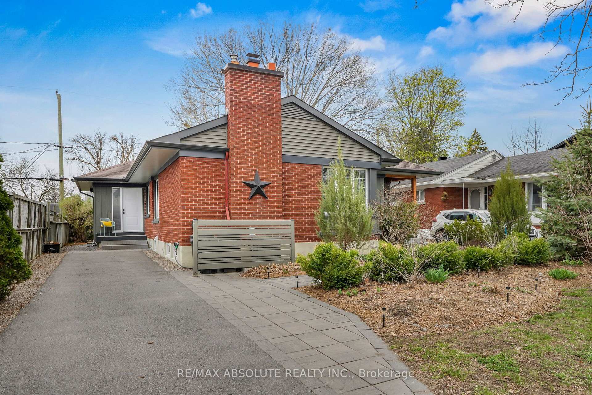 A - 836 Quinlan Road, Elmvale Acres and Area, ON, exterior
