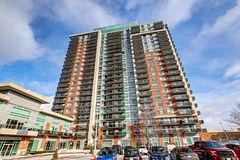 1103 - 215 Queen Street E, Brampton, ON, exterior