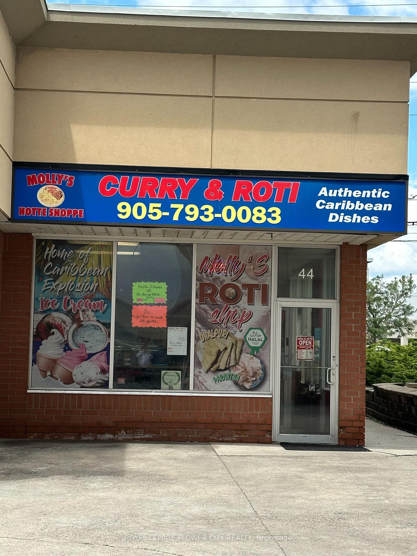 44 - 490 Chrysler Drive, Brampton, ON, exterior